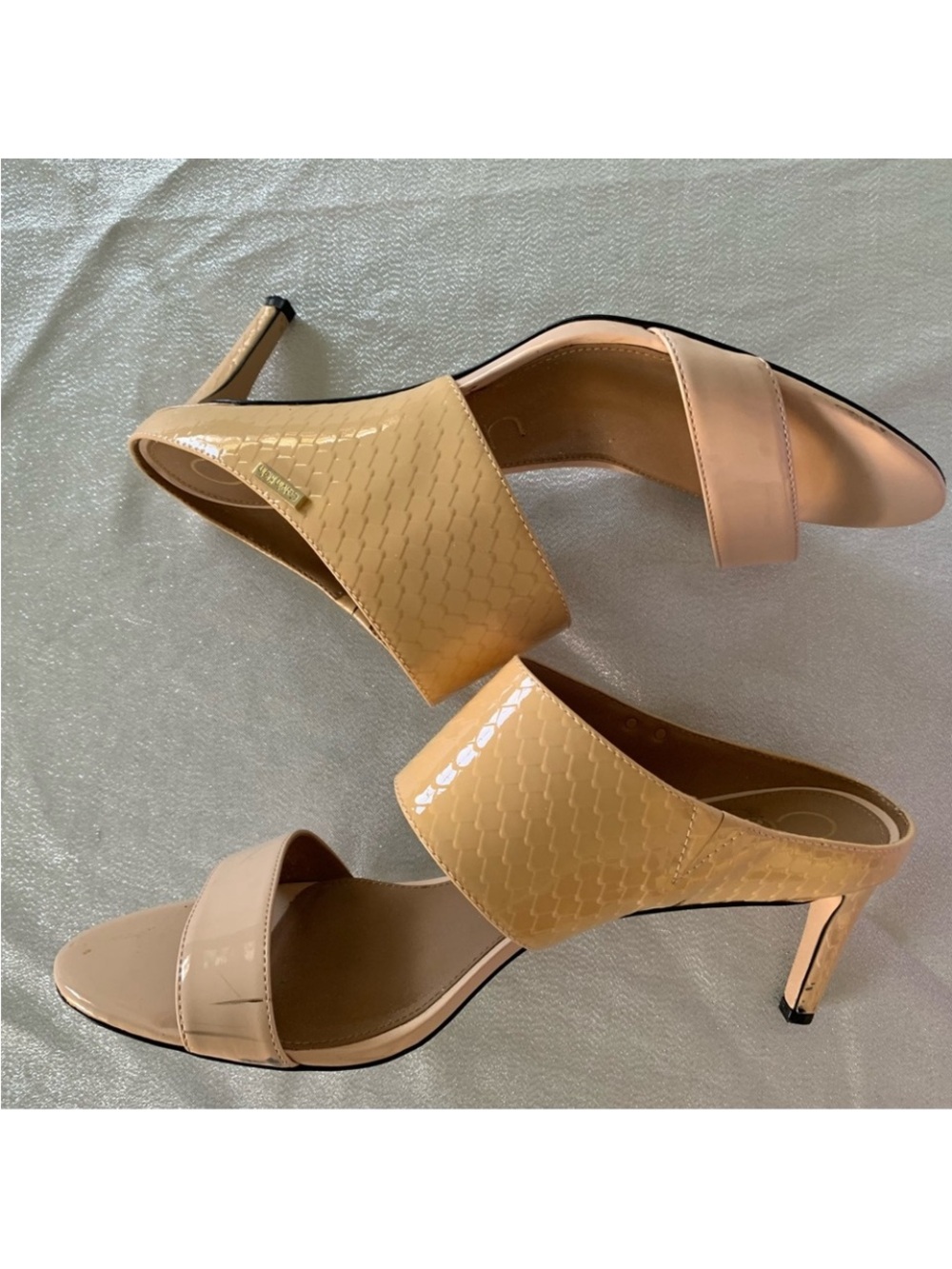 Calvin Klein Beige Patent Two-Band Heeled Mules